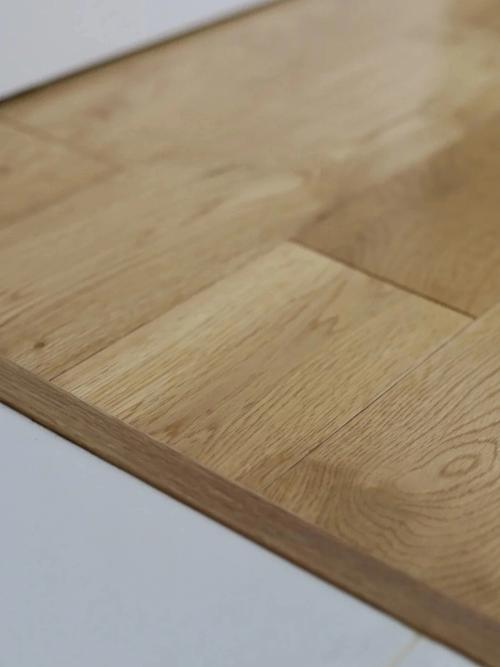 复合地板和实木地板甲醛哪个多