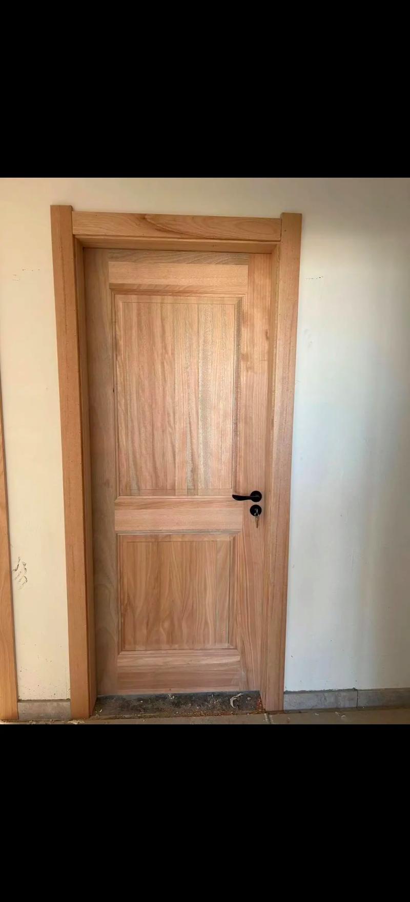 室内门用杉木芯板做可以吗