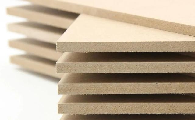 细木工板和颗粒板哪种甲醛少